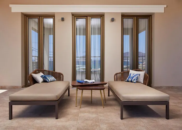 فندق Sempre Viva 4*